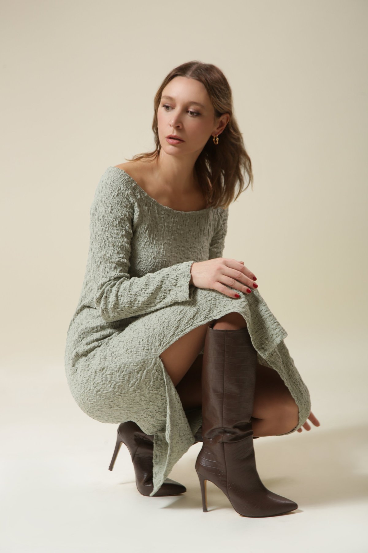 Sage Crinkle Midi Dress